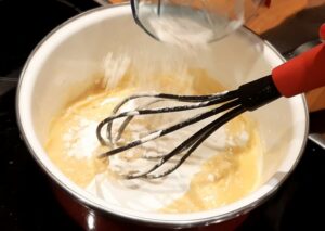 Sauce bechamel 3