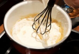 Sauce bechamel 4