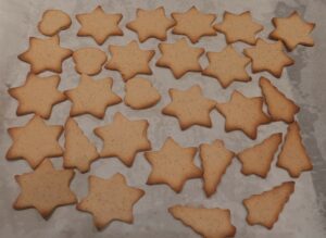 Biscuits de Noel au miel et 4 epices 9