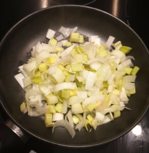 Fondue de poireaux et dendives au vin blanc et parmesan 4