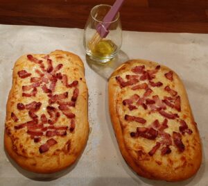 Fougasse aux lardons 12