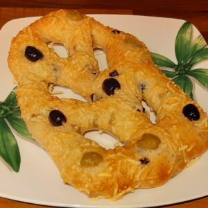 Fougasse aux olives noires et vertes 19