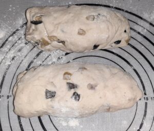 Fougasse aux olives noires et vertes 8