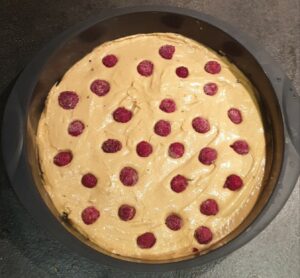 Gateau moelleux a la vanille aux framboises et au mascarpone 12