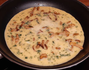 Omelette aux girolles