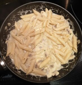 Penne roquefort crème champignons