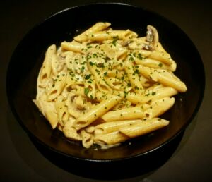 Penne roquefort crème champignons