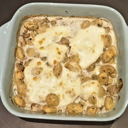 Gnocchis sauce aux champignons gratinées à la mozzarella