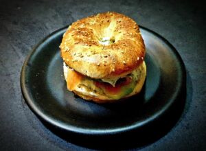 Bagel saumon fumé et tzaziki