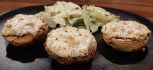 Champignons farcis au four