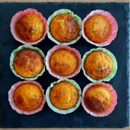 Muffins salés tomate basilic