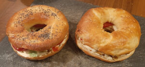 Bagel poulet curry