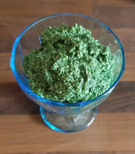 Pesto fanes de carottes