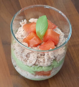 Verrine avocat thon tomate