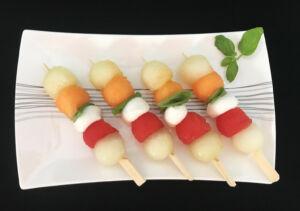 Brochettes apéro melons