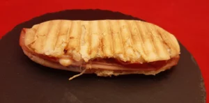 Recette panini jambon tomate