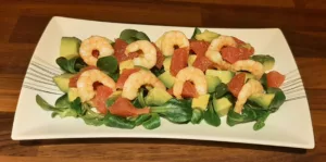 Salade crevettes avocat pamplemousse