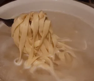 Tagliatelles au saumon frais