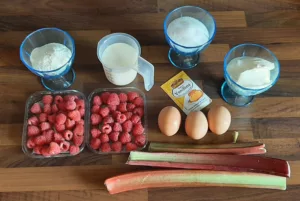 Clafoutis rhubarbe et framboises