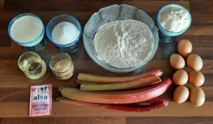 Gâteau à la rhubarbe