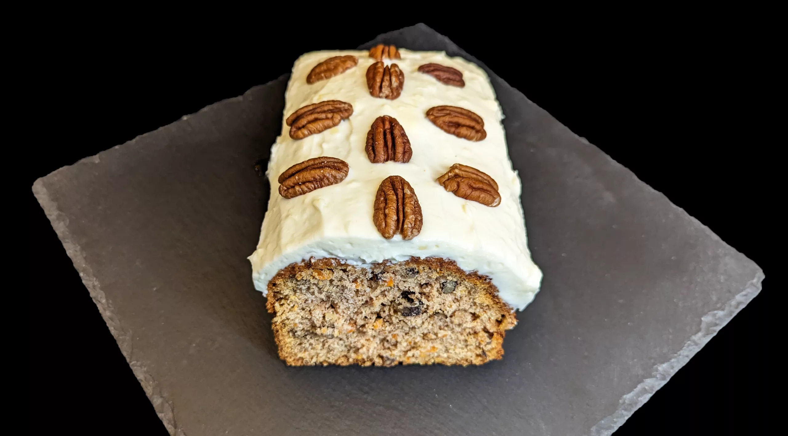Découvrez la Recette Originale du Carrot Cake aux Noix de Pécan